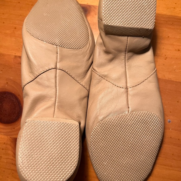 Bloch Jazz Dance Shoes - Picture 2 of 4